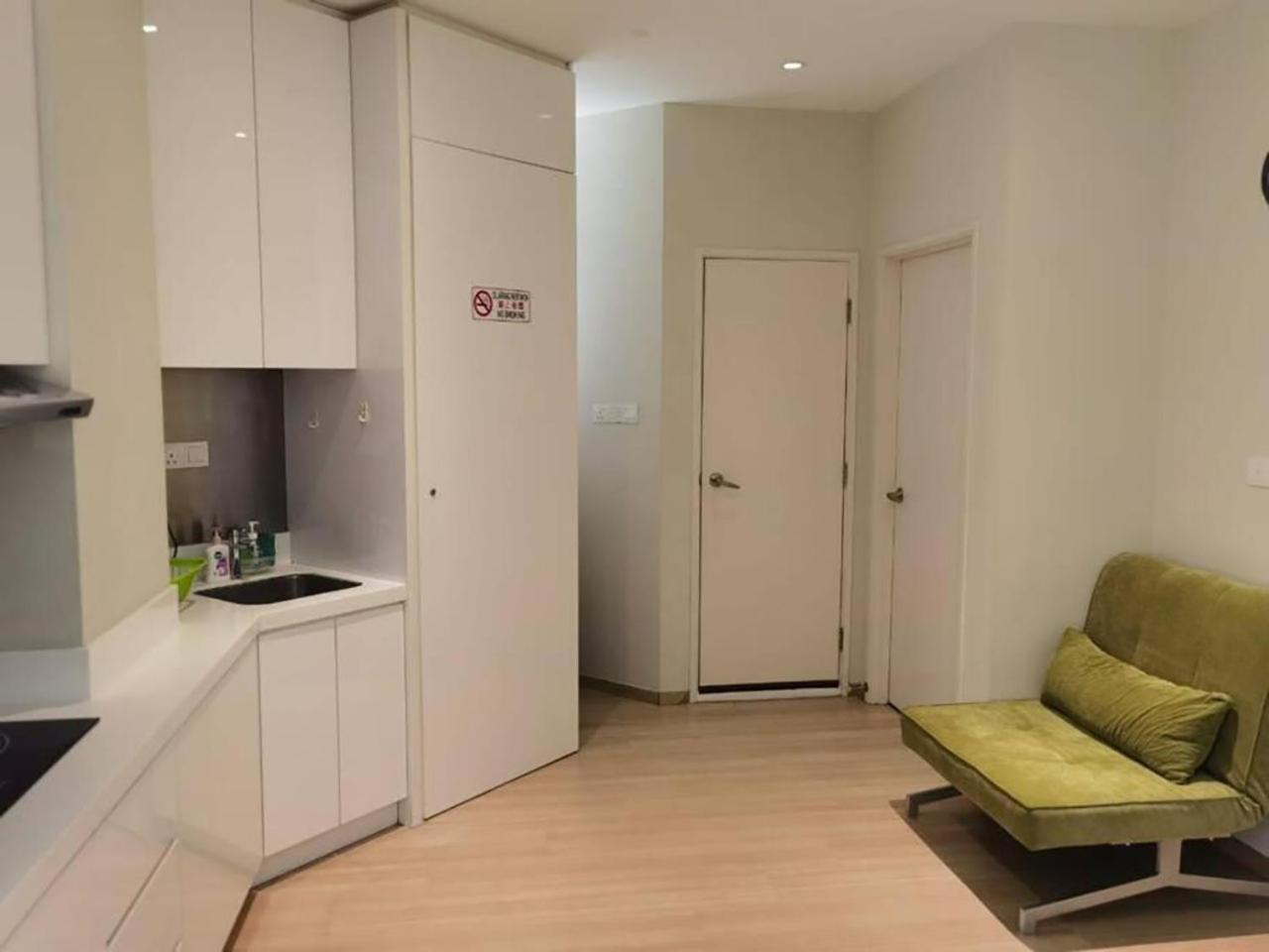 The Regency Luxury Suite -Gurney Strait Quay Tanjung Tokong Екстериор снимка